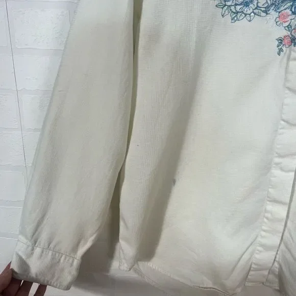 Disney Store Button Down Shirt Womens Size L Off White Pooh Embroidered - Picture 4 of 16